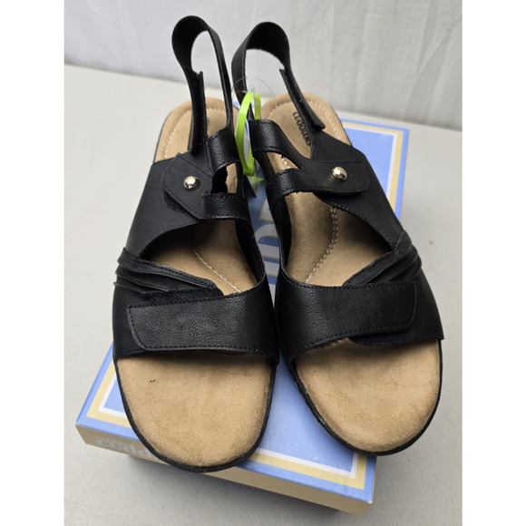 Cobbie Cuddlers Black Marlowe Faux Leather Sandals Size 9.5 Wide- NEW - Picture 1 of 6
